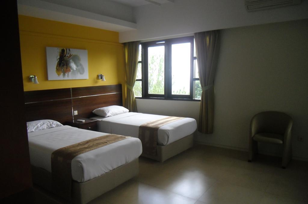 Gunung Geulis Cottages Managed By Royal Tulip Bogor Exterior foto